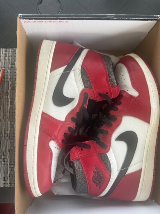 Nike Air Jordan 1 Lost & Found